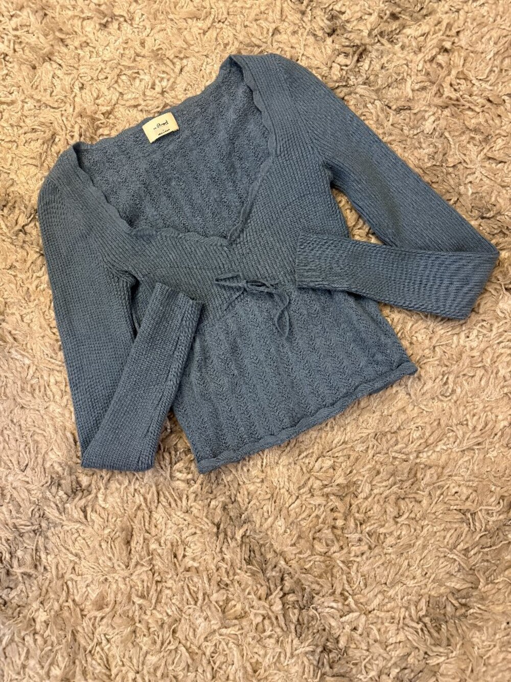 Aritzia soloist sweater